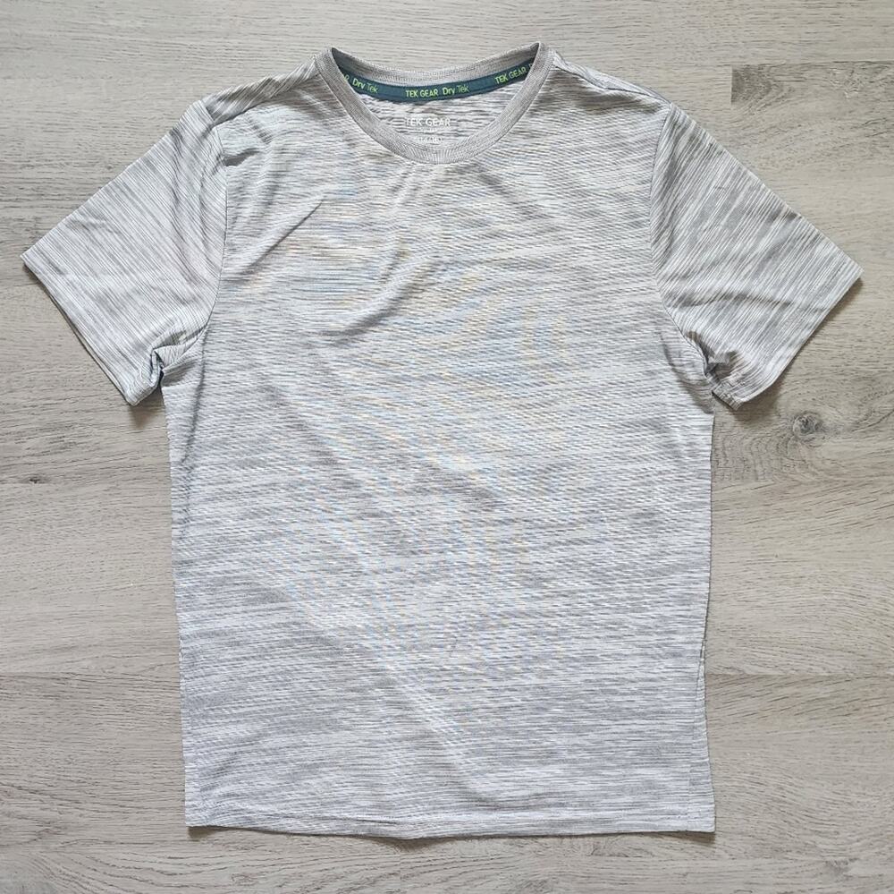 Tek Gear Boy's Grey Short Sleeve Crewneck Activewear Tee Shirt Large L 14-16